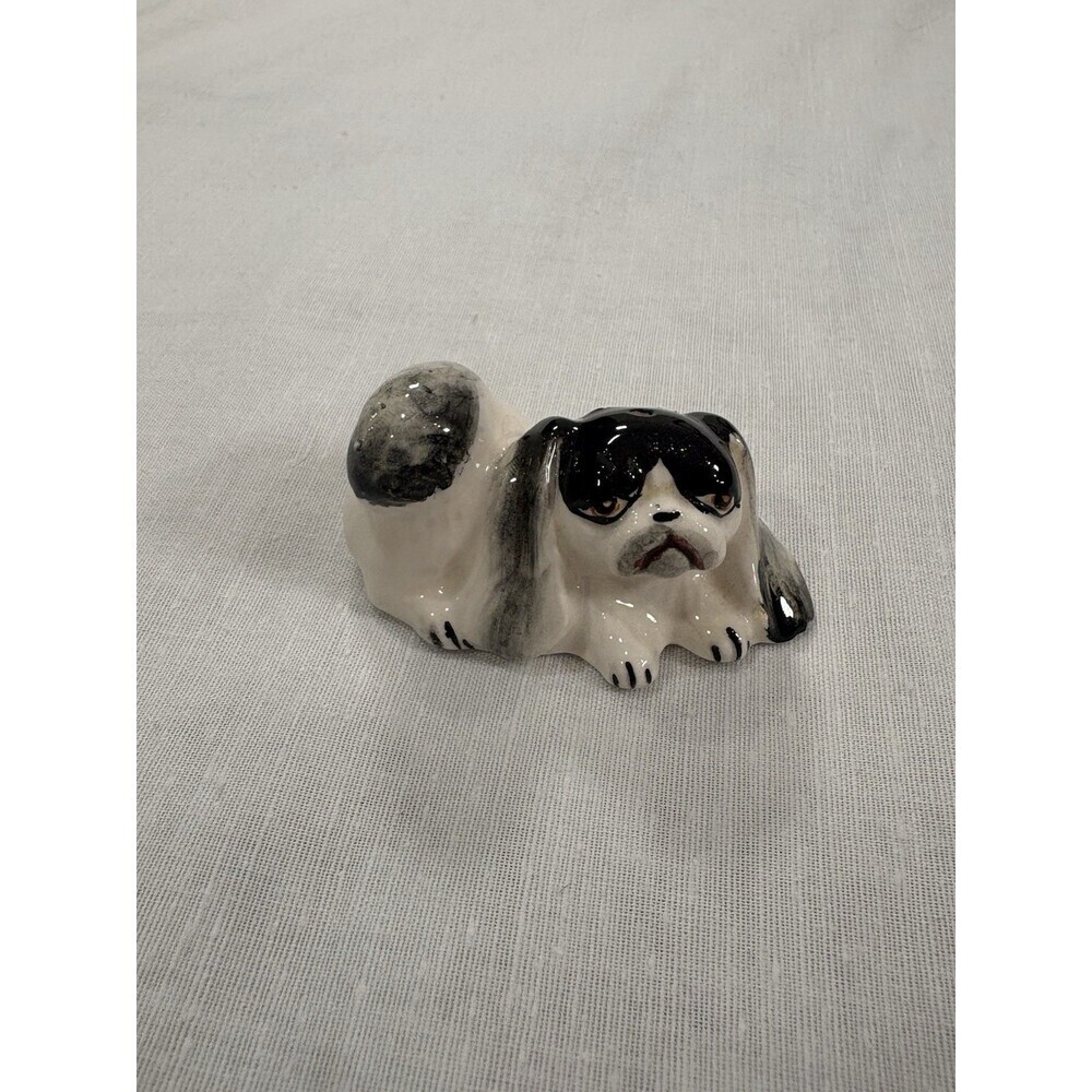 Vintage Pekingese Dog Salt Shaker Made In Japan - Picture 1 of 5